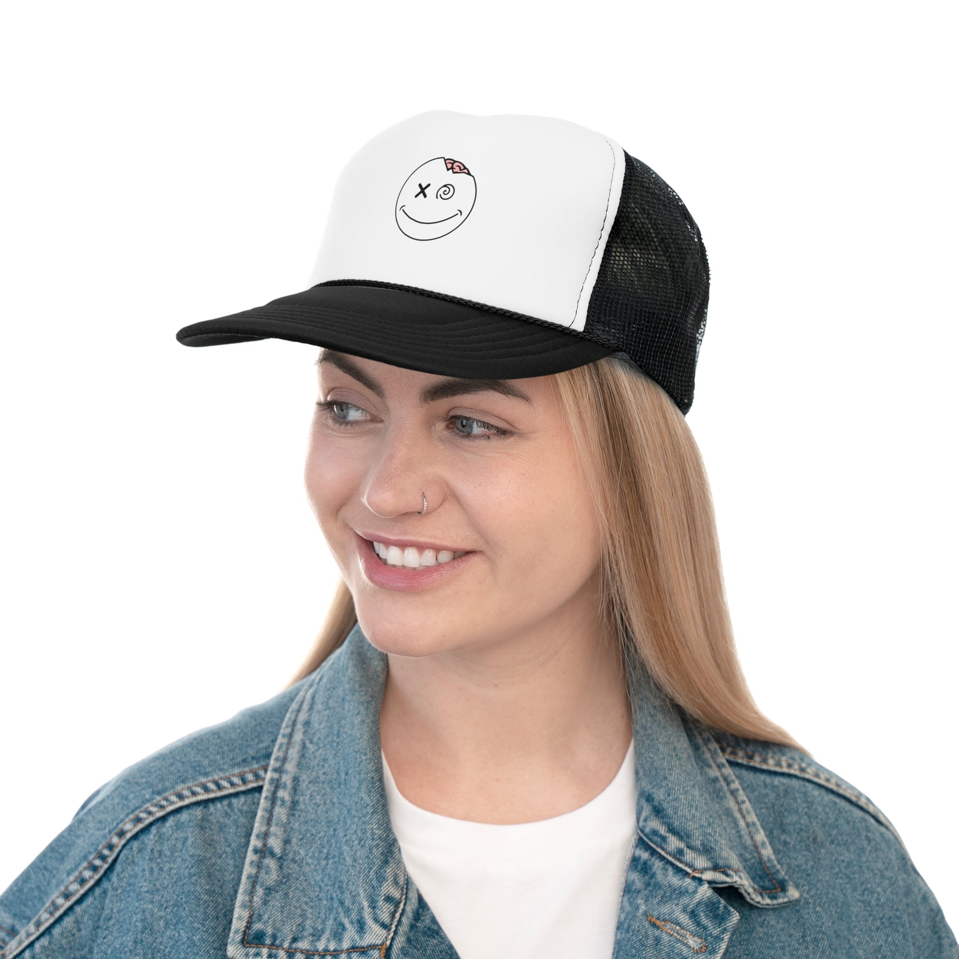 DaLeerium - Logo - Trucker Cap